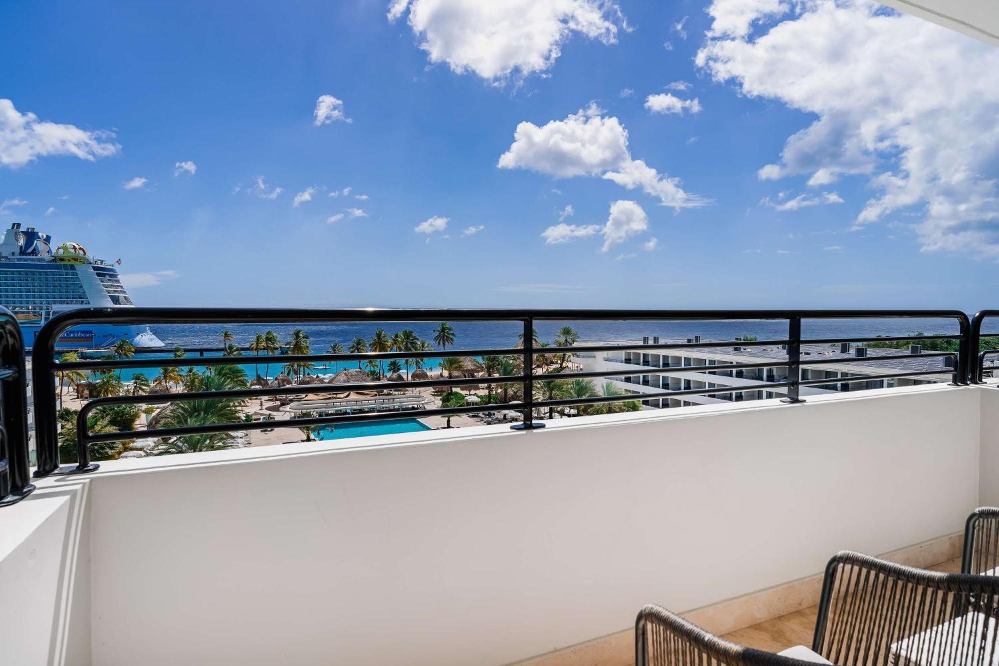 King Suite Ocean View,1657209148:JPEG